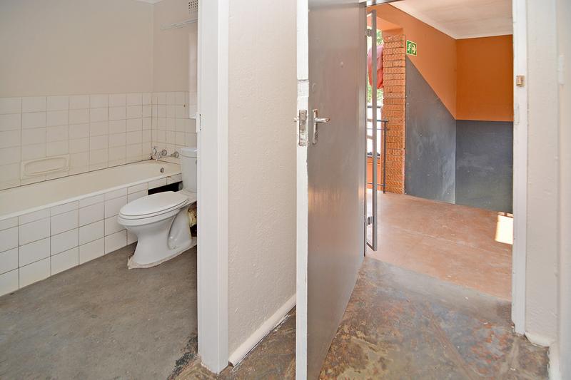 1 Bedroom Property for Sale in Windsor Gauteng