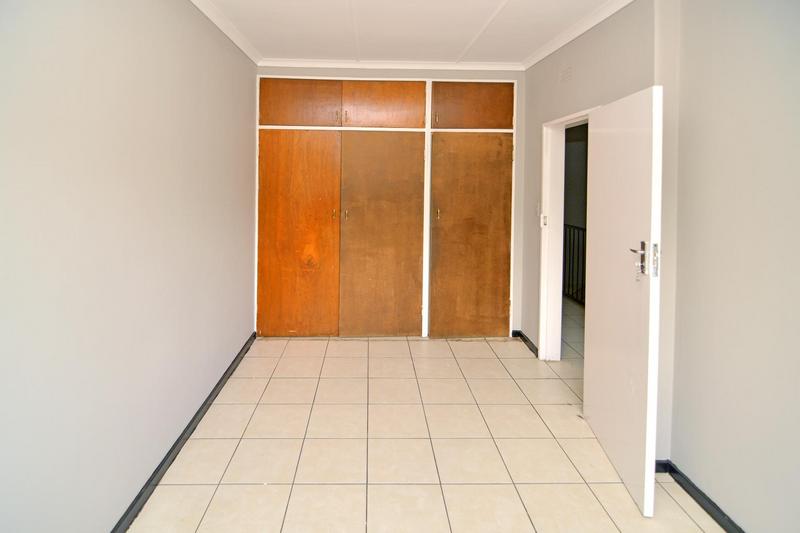 2 Bedroom Property for Sale in Windsor Gauteng
