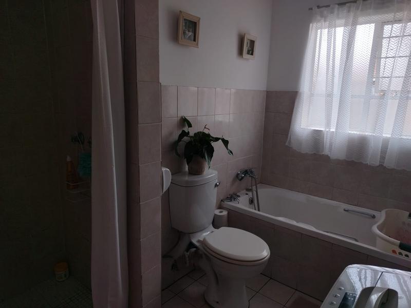 To Let 2 Bedroom Property for Rent in Hennopspark Gauteng