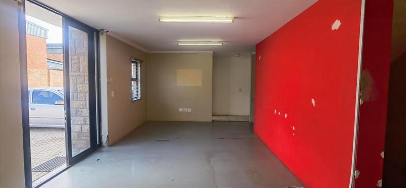 To Let commercial Property for Rent in N4 Gateway Industrial Park Gauteng