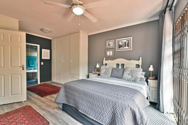 3 Bedroom Property for Sale in New Redruth Gauteng