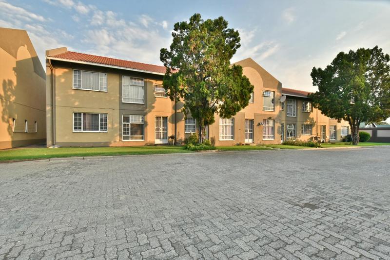 2 Bedroom Property for Sale in Verwoerdpark Gauteng