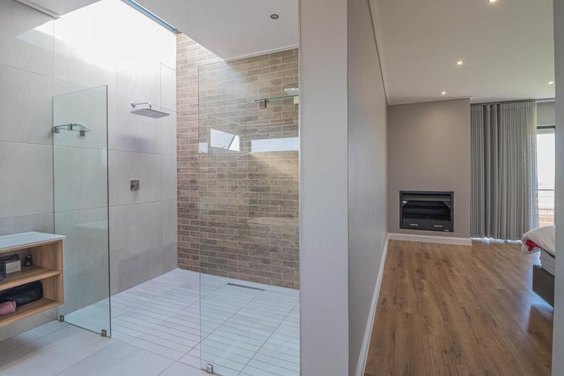 4 Bedroom Property for Sale in Midstream Heights Gauteng