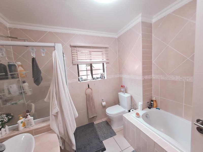 2 Bedroom Property for Sale in Primrose Gauteng