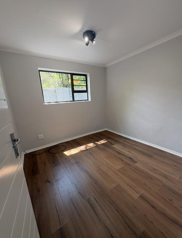 2 Bedroom Property for Sale in Oaklands Gauteng