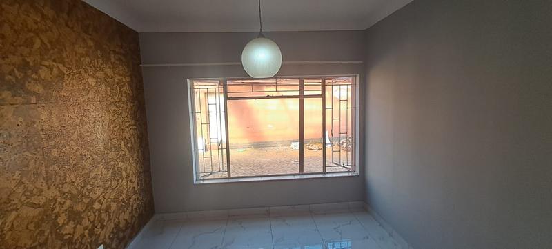 To Let 3 Bedroom Property for Rent in Elspark Gauteng