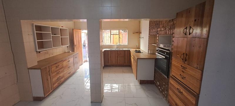 To Let 3 Bedroom Property for Rent in Elspark Gauteng