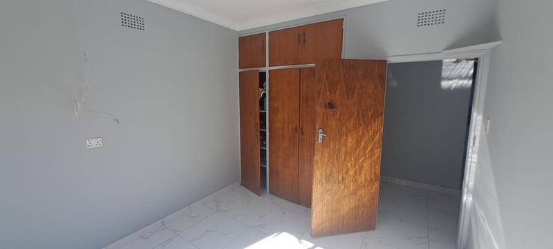To Let 3 Bedroom Property for Rent in Elspark Gauteng