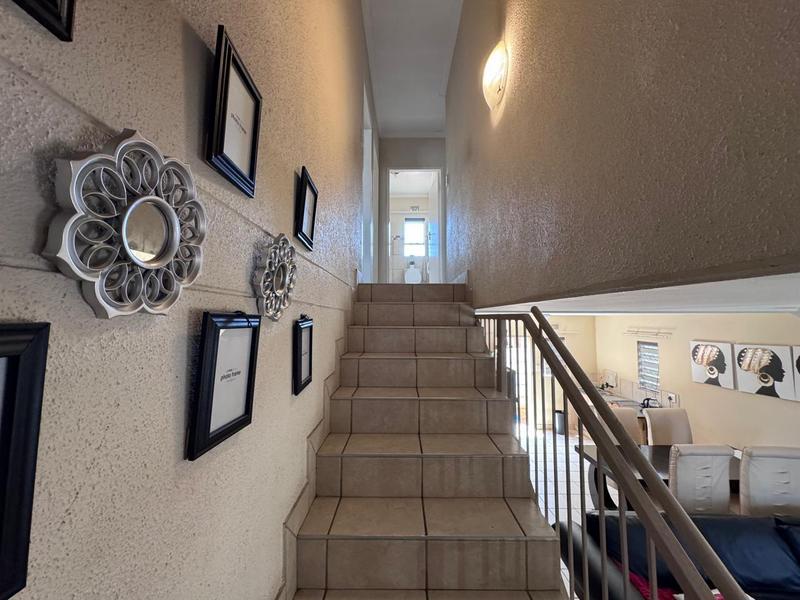 4 Bedroom Property for Sale in Albertsdal Gauteng