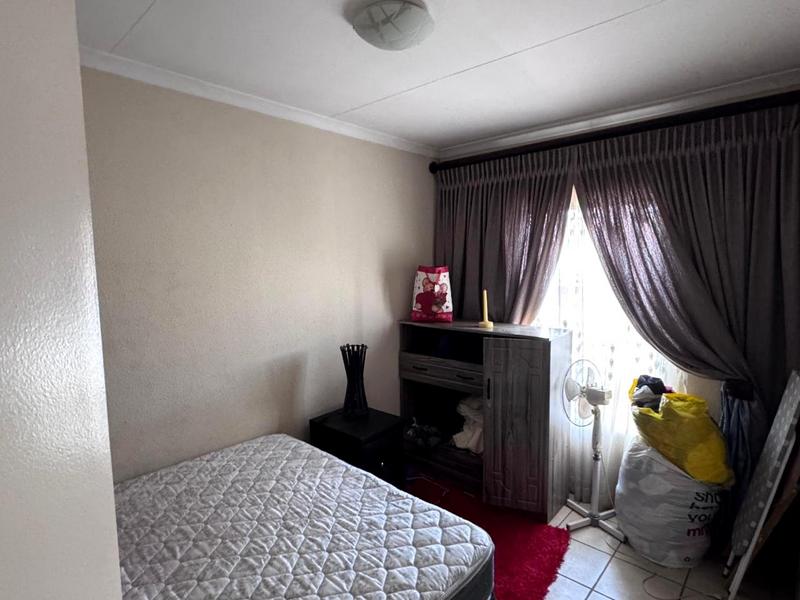 4 Bedroom Property for Sale in Albertsdal Gauteng