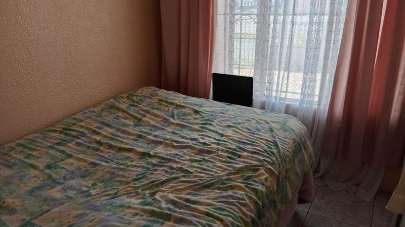 3 Bedroom Property for Sale in Alrapark Gauteng