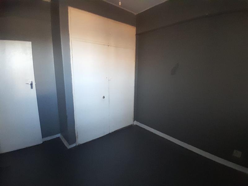 2 Bedroom Property for Sale in Berea Gauteng