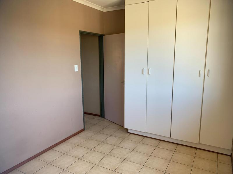 2 Bedroom Property for Sale in Edleen Gauteng