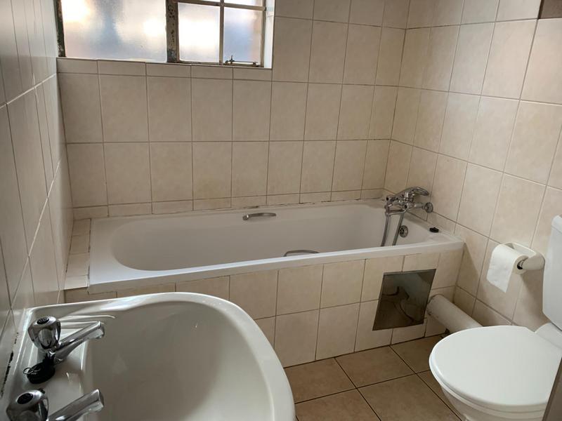 2 Bedroom Property for Sale in Edleen Gauteng