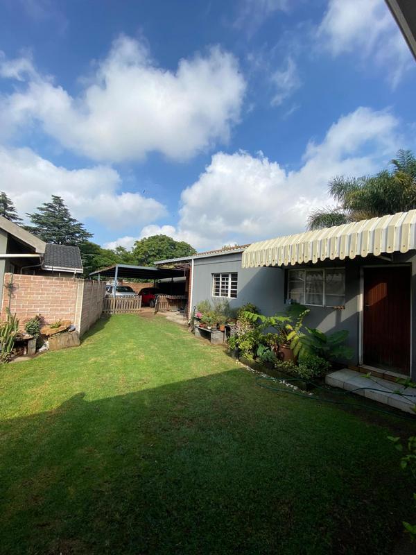 7 Bedroom Property for Sale in Selcourt Gauteng