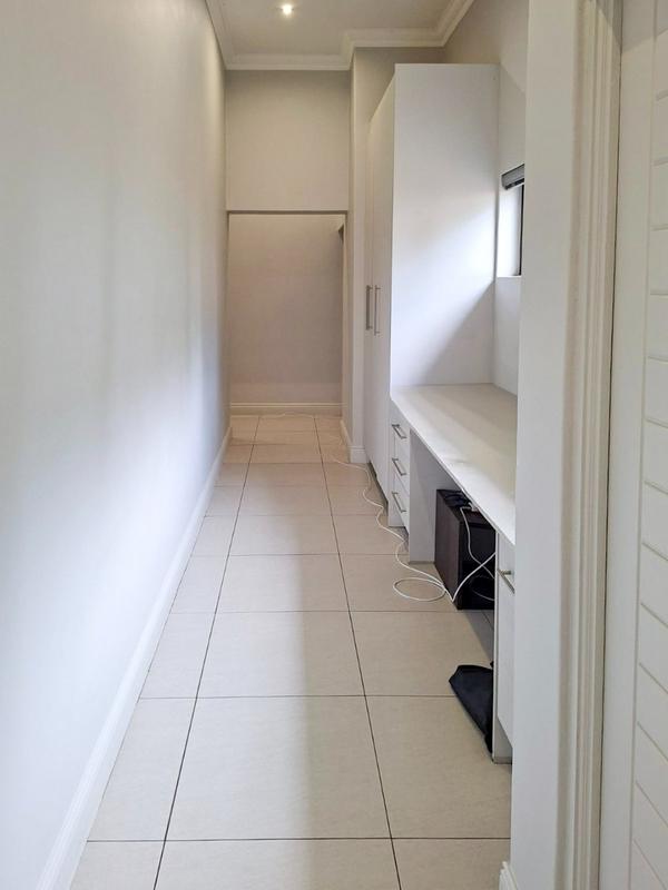 To Let 3 Bedroom Property for Rent in Midstream Estate Gauteng