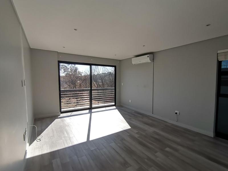 To Let 4 Bedroom Property for Rent in Morningside Gauteng