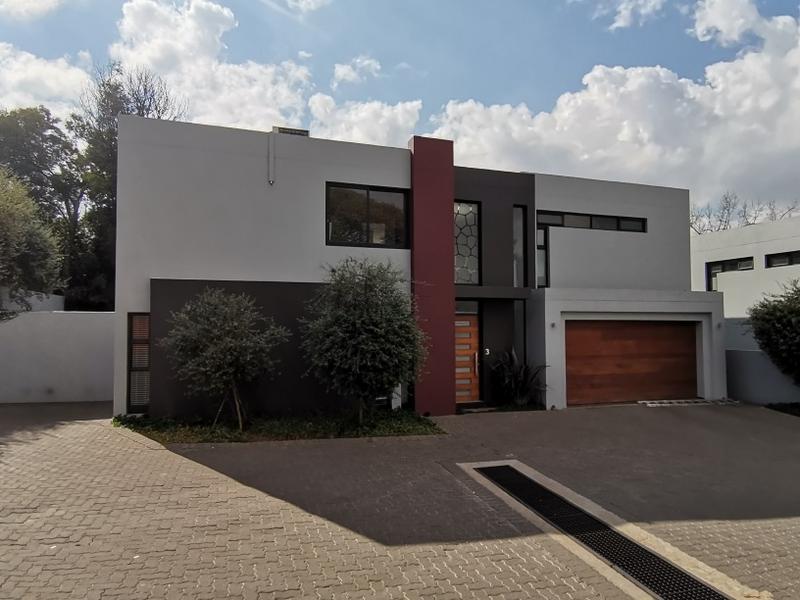 To Let 4 Bedroom Property for Rent in Morningside Gauteng