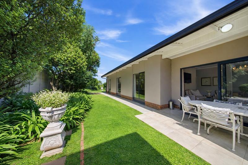 5 Bedroom Property for Sale in Lukasrand Gauteng