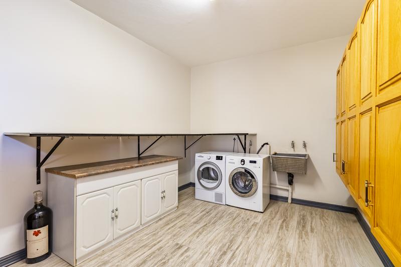 4 Bedroom Property for Sale in Waterkloof Ridge Gauteng