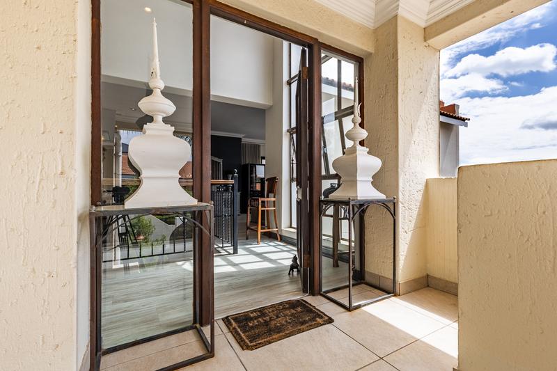 4 Bedroom Property for Sale in Waterkloof Ridge Gauteng