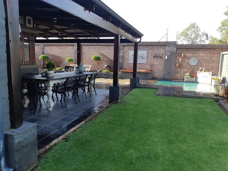 2 Bedroom Property for Sale in Eldo Lakes Estate Gauteng