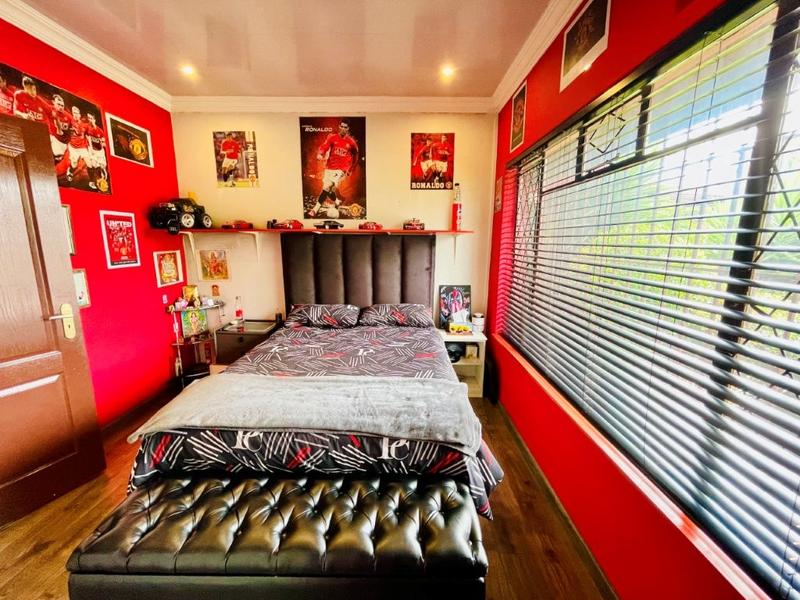 4 Bedroom Property for Sale in Brackenhurst Gauteng