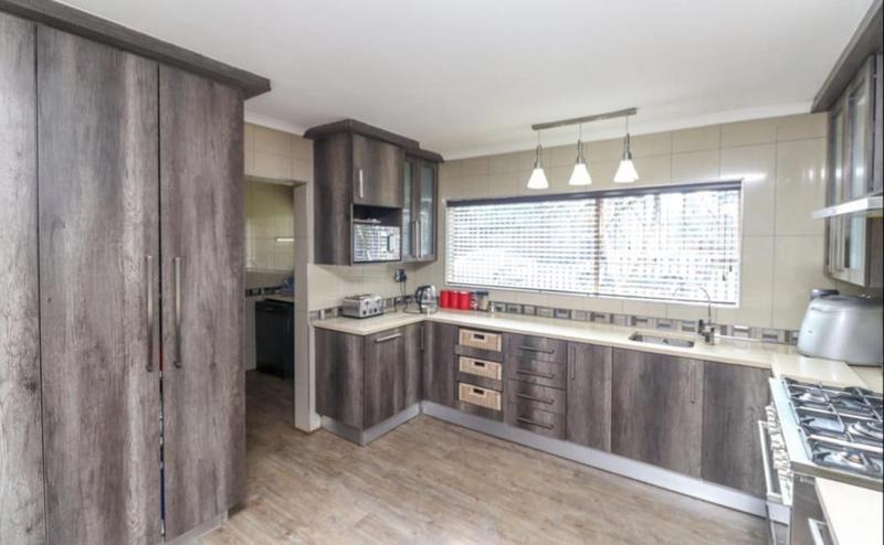 5 Bedroom Property for Sale in Meyersdal Gauteng