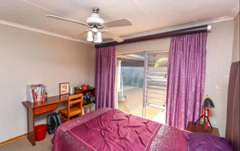 5 Bedroom Property for Sale in Meyersdal Gauteng