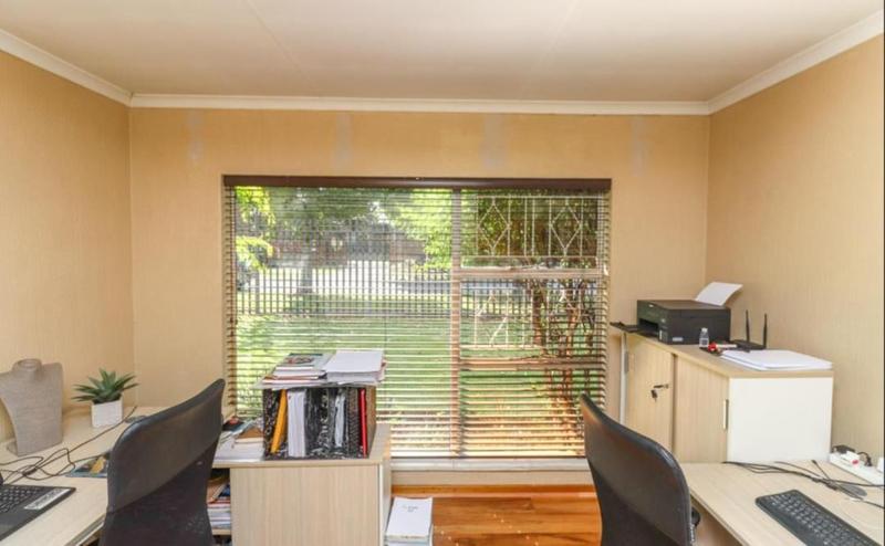 5 Bedroom Property for Sale in Meyersdal Gauteng