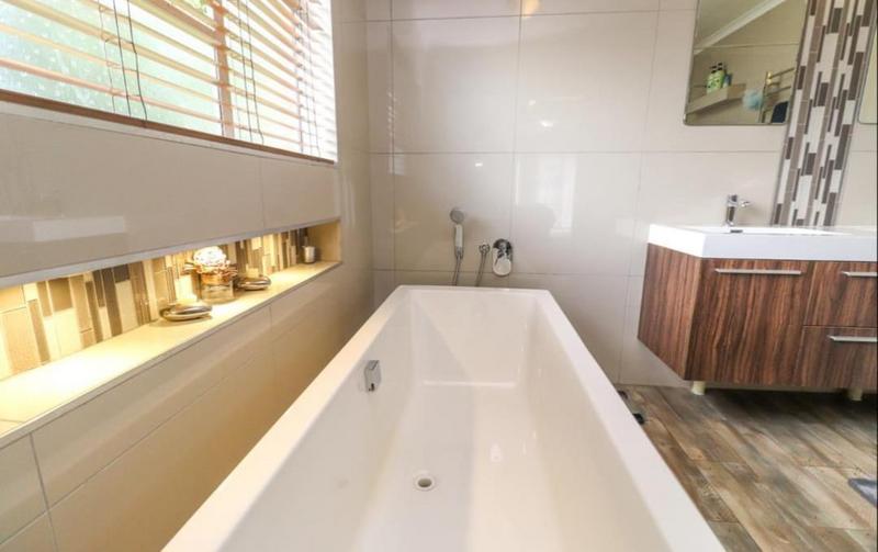 5 Bedroom Property for Sale in Meyersdal Gauteng