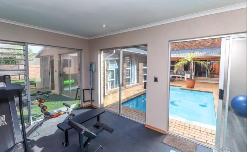 5 Bedroom Property for Sale in Meyersdal Gauteng