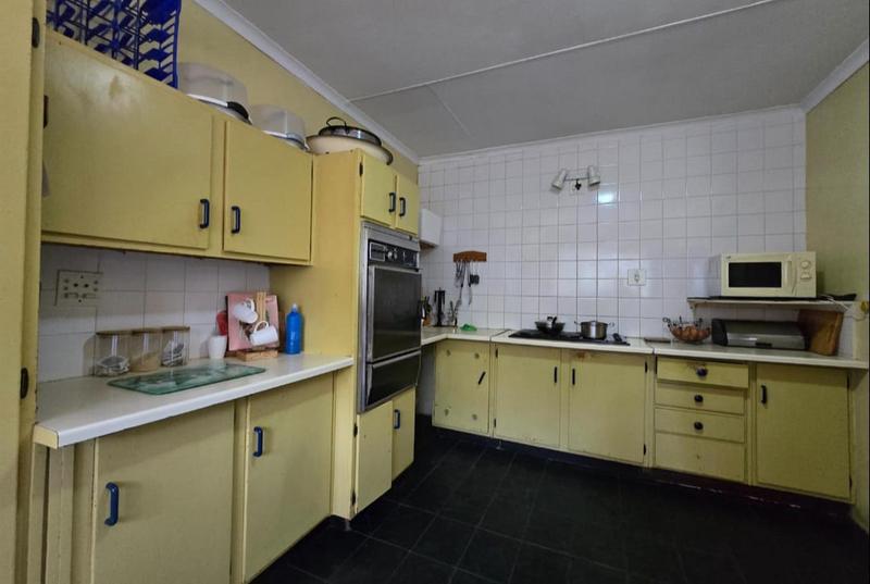 10 Bedroom Property for Sale in Walkerville Gauteng