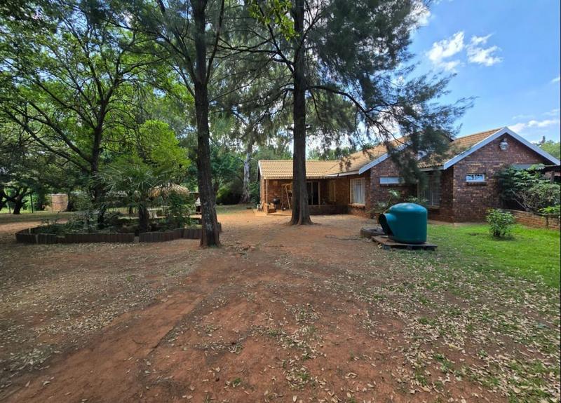 10 Bedroom Property for Sale in Walkerville Gauteng