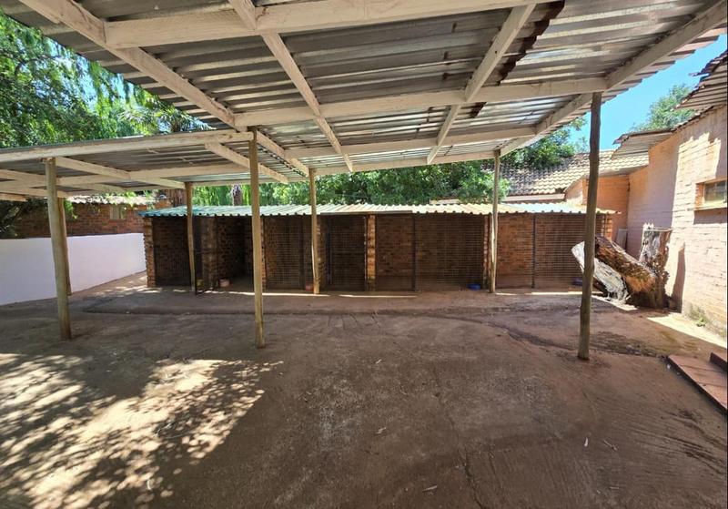 10 Bedroom Property for Sale in Walkerville Gauteng