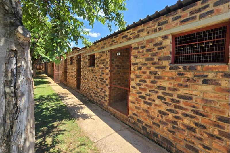 10 Bedroom Property for Sale in Walkerville Gauteng