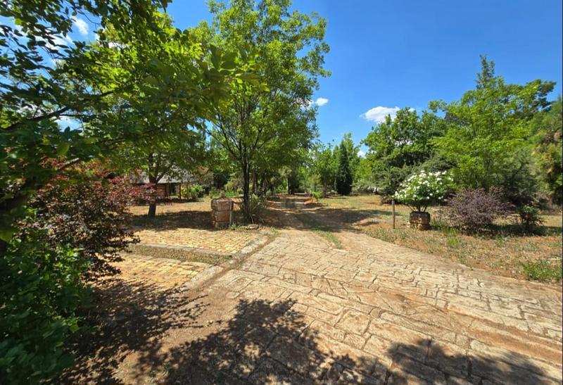 10 Bedroom Property for Sale in Walkerville Gauteng