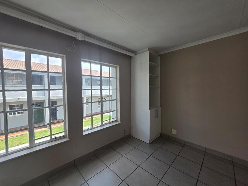 2 Bedroom Property for Sale in Parkdene Gauteng