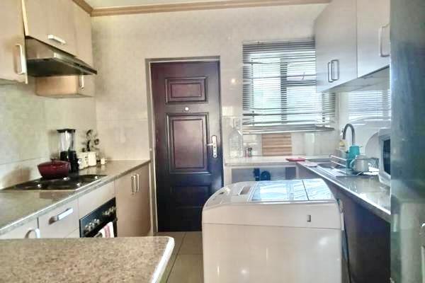 To Let 2 Bedroom Property for Rent in Noordwyk Gauteng