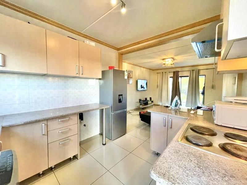 To Let 2 Bedroom Property for Rent in Noordwyk Gauteng