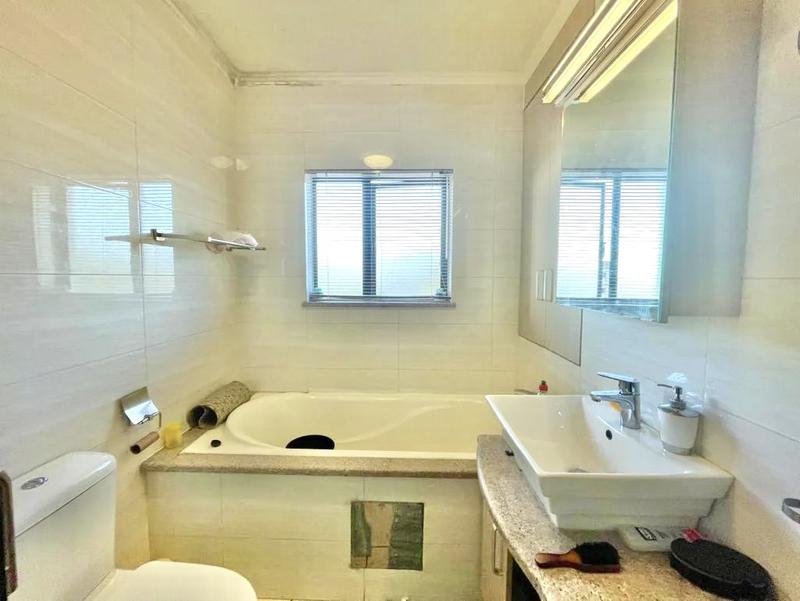 To Let 2 Bedroom Property for Rent in Noordwyk Gauteng