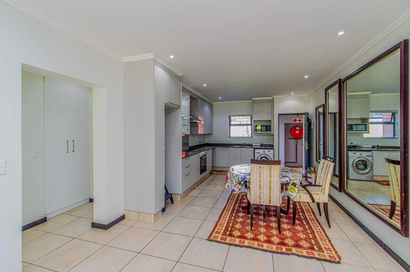 2 Bedroom Property for Sale in Paulshof Gauteng