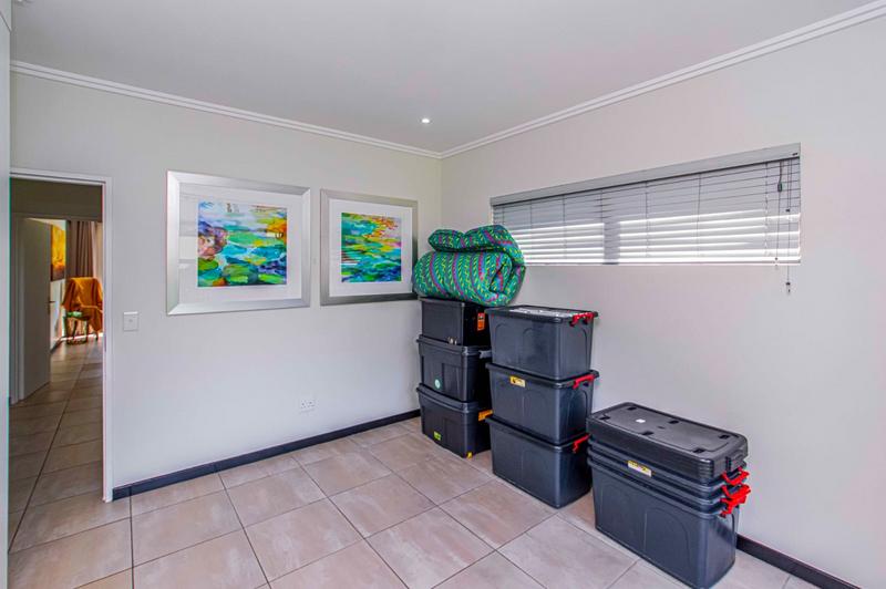 2 Bedroom Property for Sale in Paulshof Gauteng