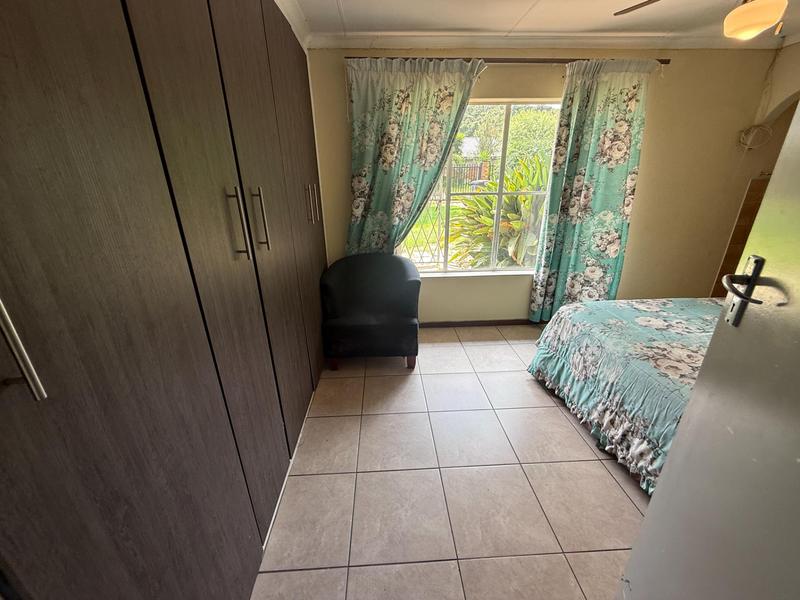 6 Bedroom Property for Sale in The Reeds Gauteng