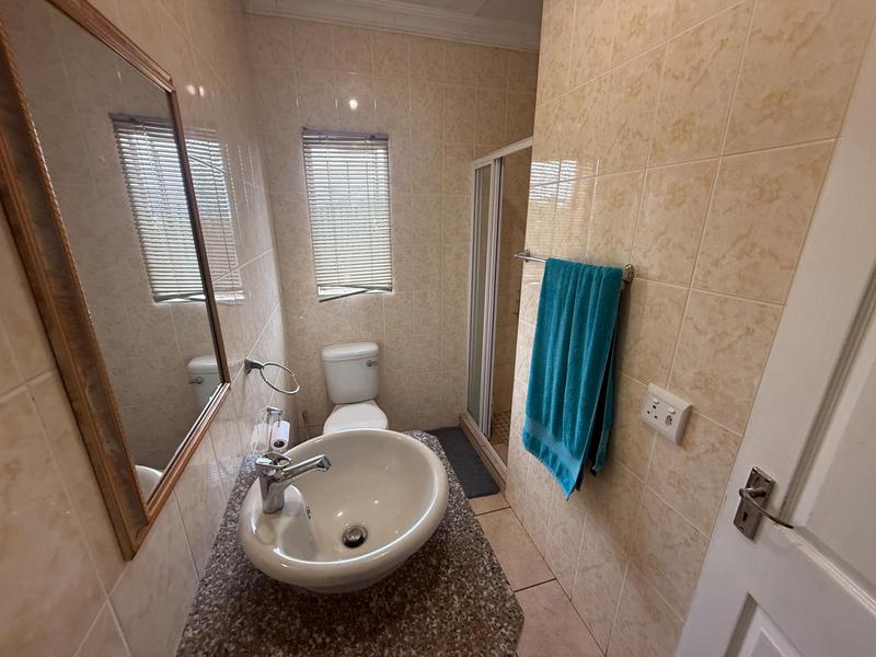 6 Bedroom Property for Sale in The Reeds Gauteng