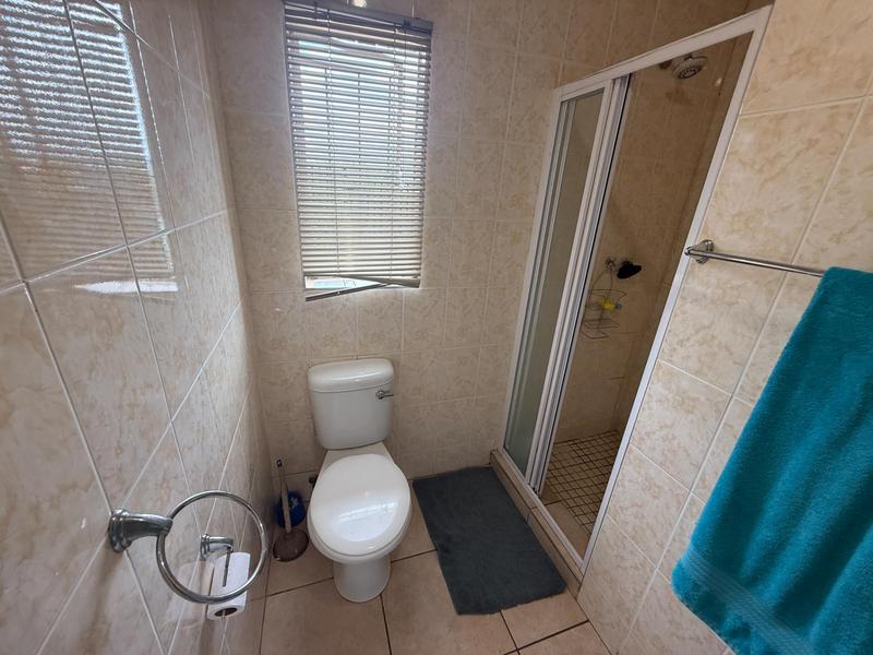 6 Bedroom Property for Sale in The Reeds Gauteng