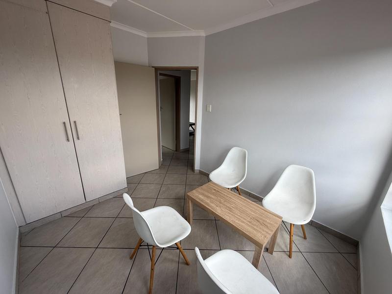 2 Bedroom Property for Sale in Summerfields Estate Gauteng