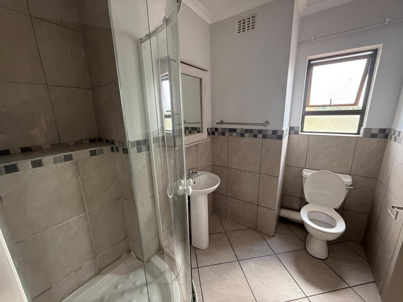 2 Bedroom Property for Sale in Summerfields Estate Gauteng
