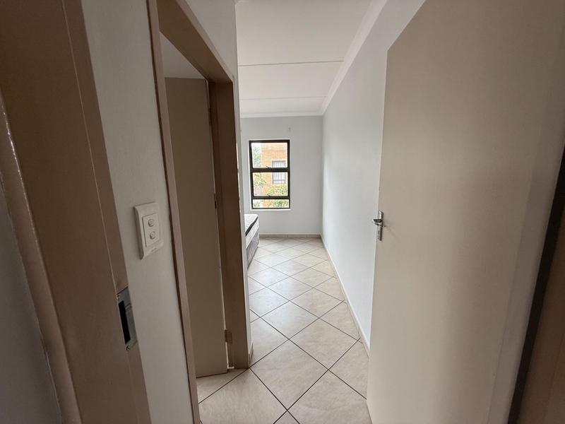 2 Bedroom Property for Sale in Summerfields Estate Gauteng