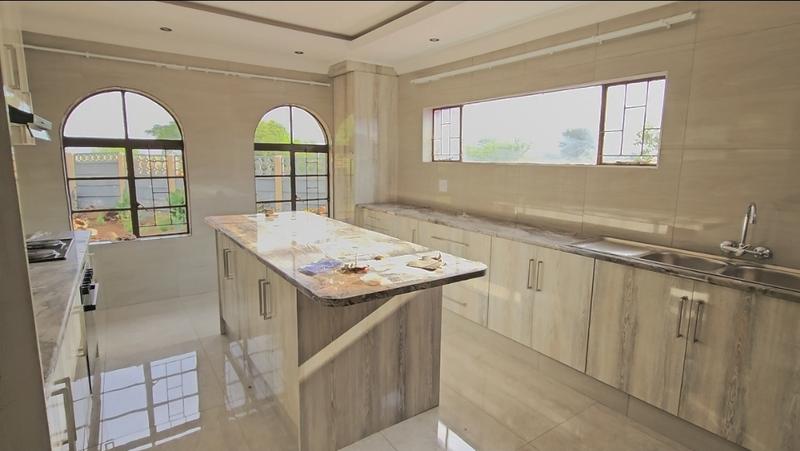 3 Bedroom Property for Sale in Sonland Park Gauteng